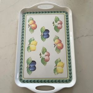 Villeroy & Boch plastic floral serving tray